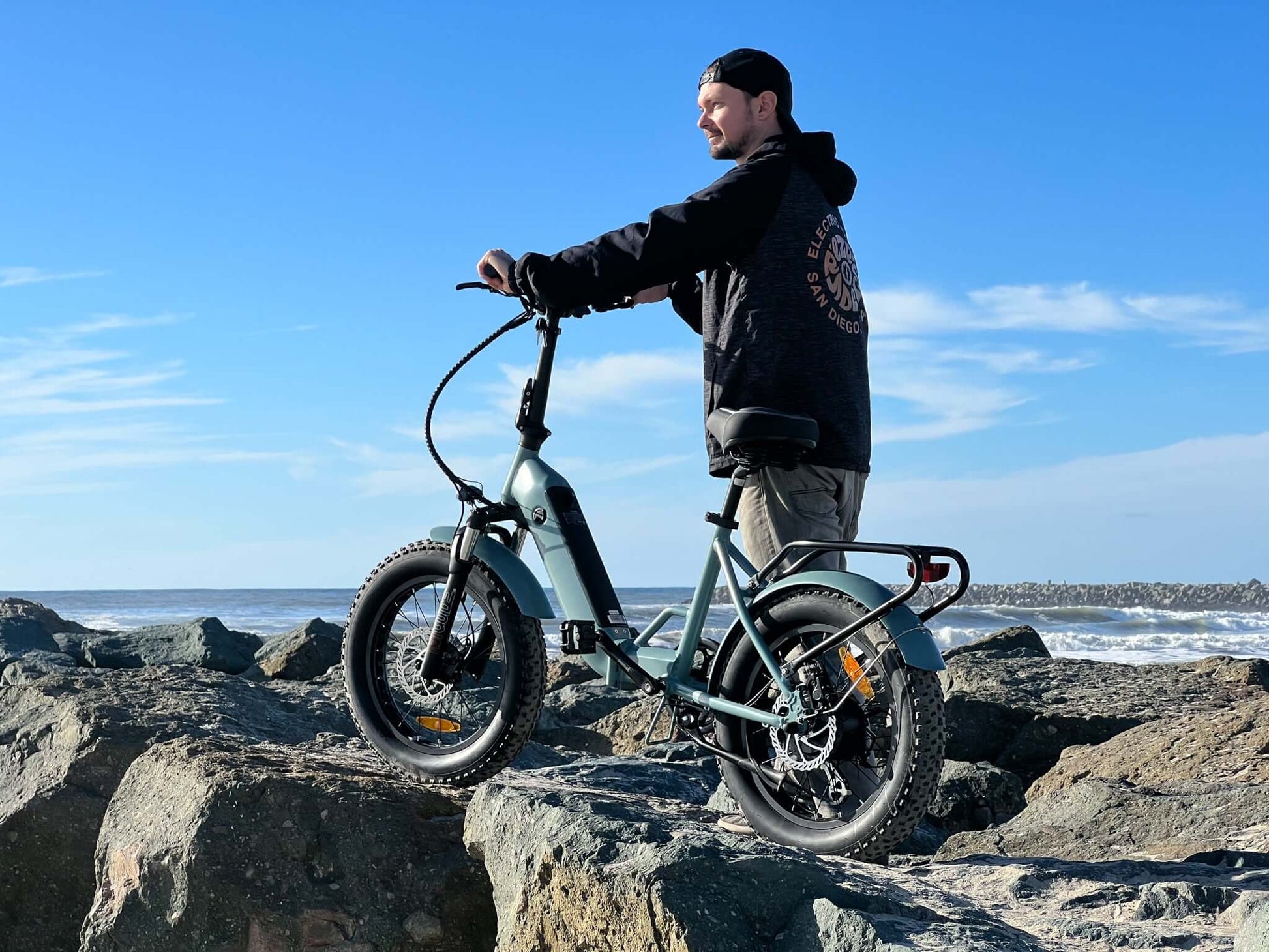 Coastal Cruiser Bikes - 750w Folding Step Thru 20x3 Electric Bike